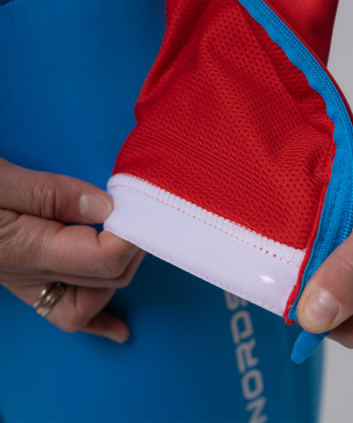 Разминочная куртка NORDSKI Premium Red/Blue W